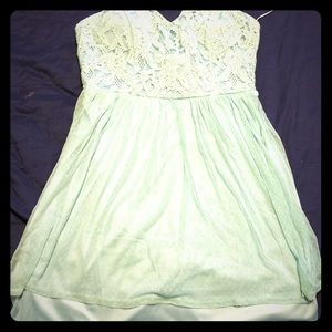 Absolutely gorgeous strapless dress